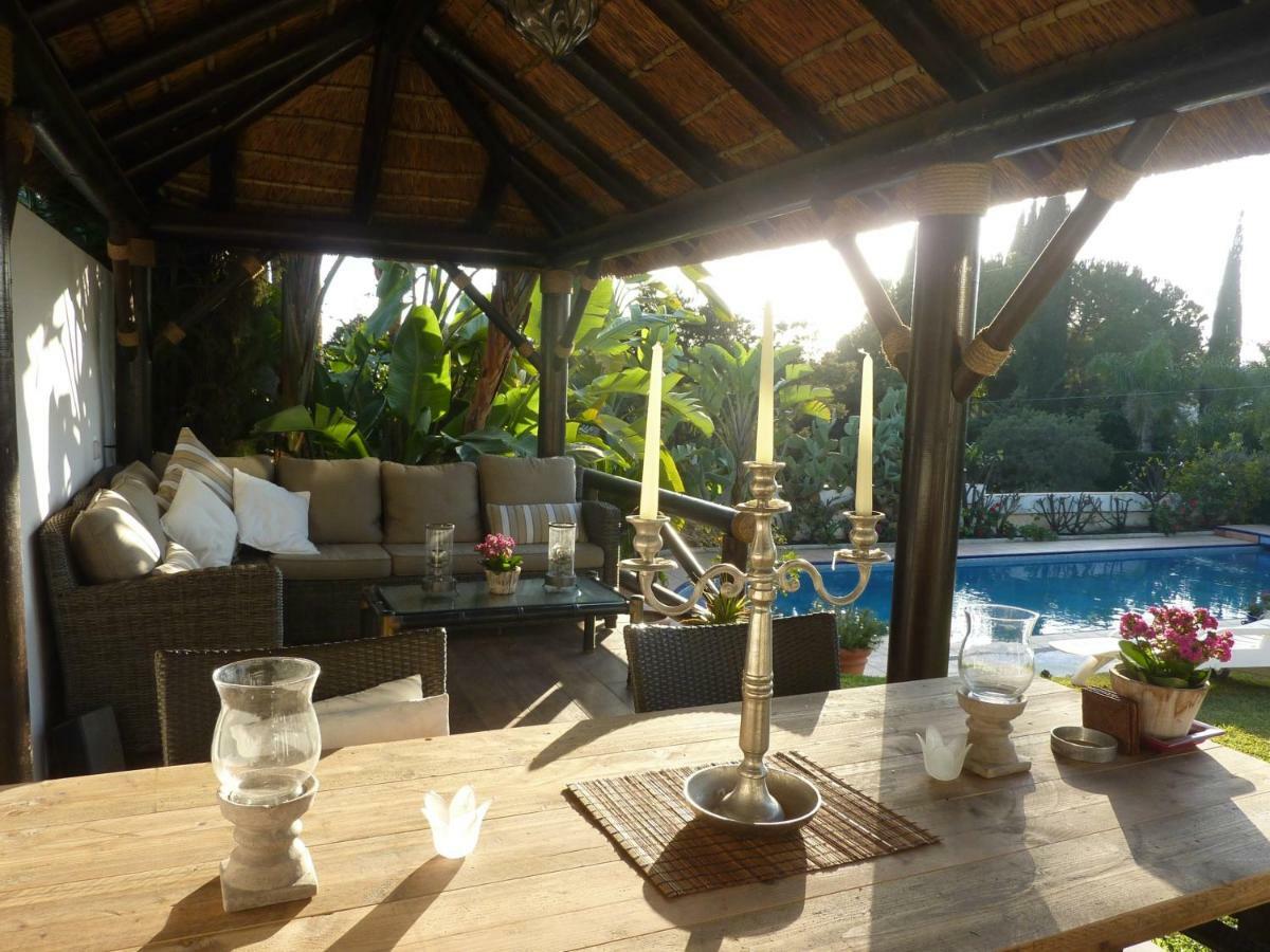 Villa Breeze Boutique Guest Rooms, Marbella Ситио-де-Калаонда Экстерьер фото