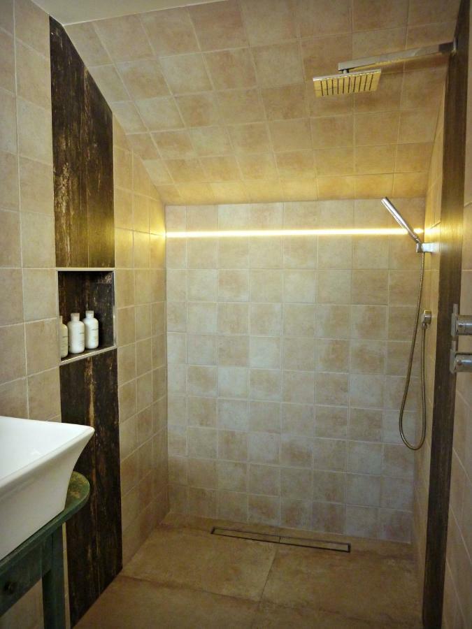 Villa Breeze Boutique Guest Rooms, Marbella Ситио-де-Калаонда Экстерьер фото