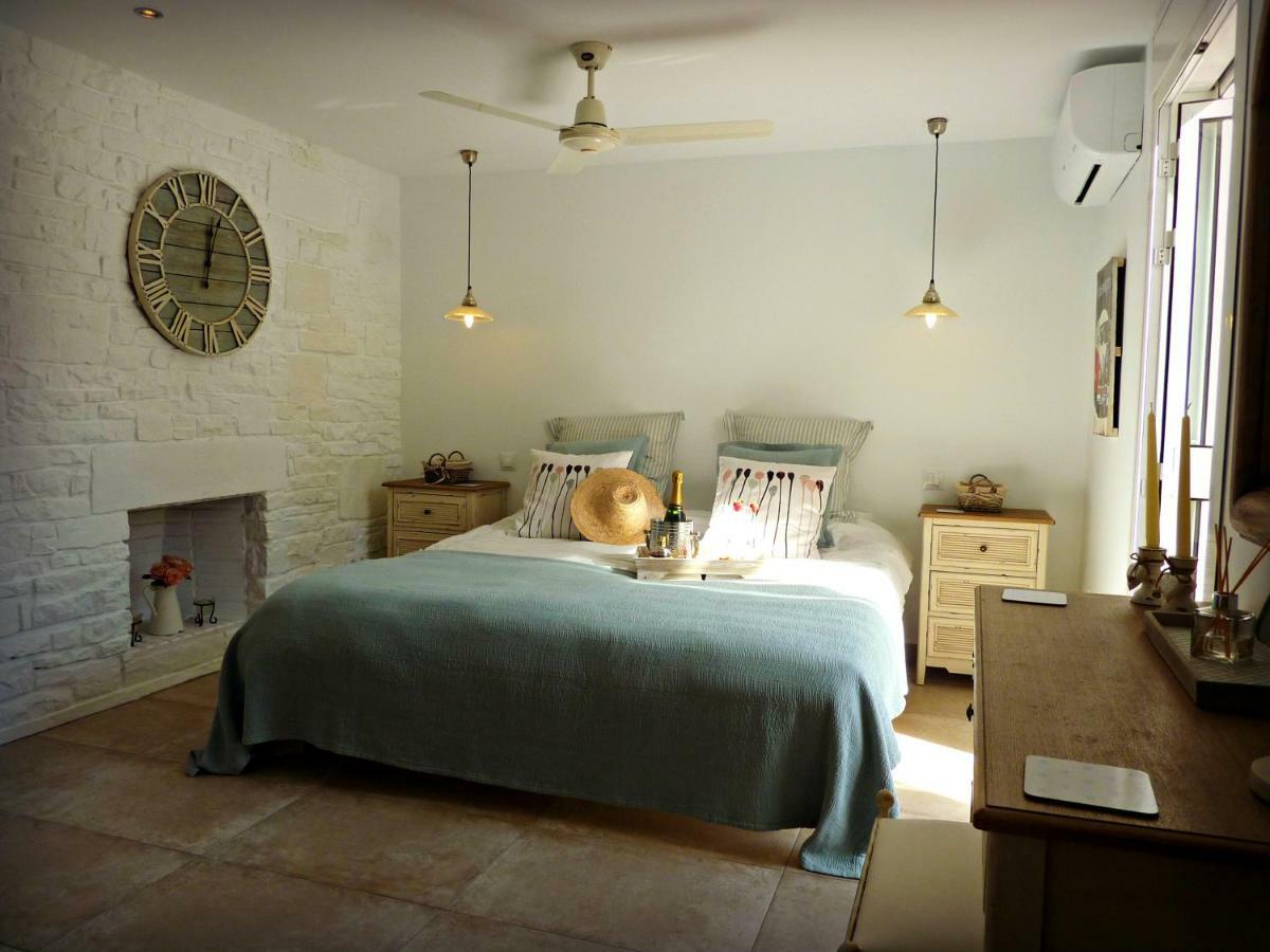 Villa Breeze Boutique Guest Rooms, Marbella Ситио-де-Калаонда Экстерьер фото
