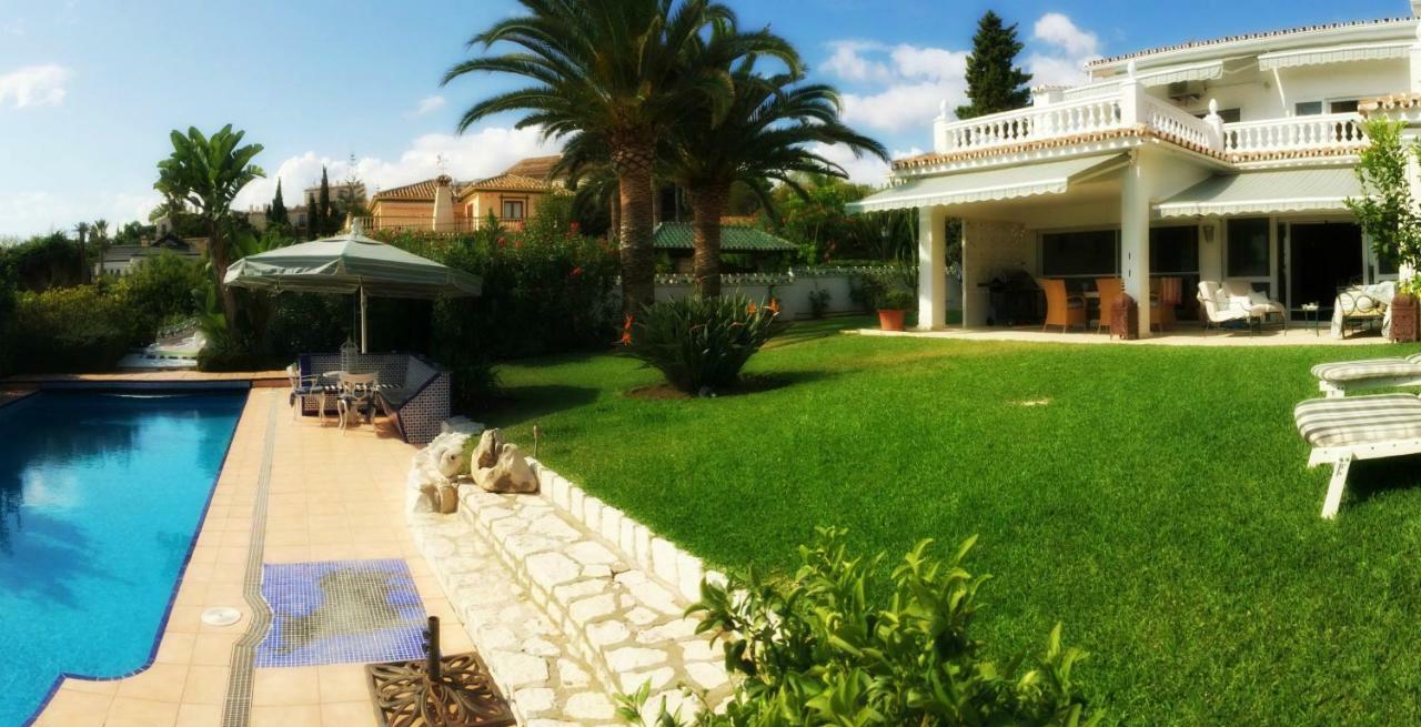 Villa Breeze Boutique Guest Rooms, Marbella Ситио-де-Калаонда Экстерьер фото